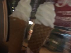 -万利隆·活力烘焙(人民路店)