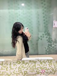 -虫二·专注健康烫染沙龙