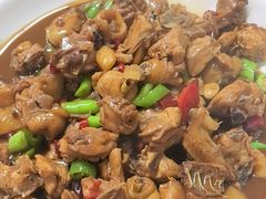-芦茨金富饭庄·25年老字号·专做稻草鸡