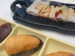 榴莲千丝酥-稻香酒家·34年老字号·港式粤菜(汉街店)