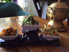 慢丽江庭院休闲餐厅(付家庄店)-慢丽江·云南野生菌土鸡锅(付家庄店)
