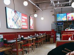 -鸡遇虾煲干锅火锅(小寨金莎店)