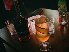 -TZ House音乐现场(来福士中心店)