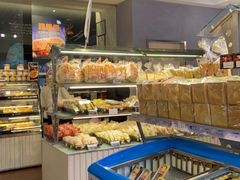 面包甜点陈列柜-Caidie Bakery采蝶轩(翠微店)