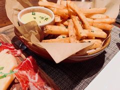 特色薯条-斯普汇生蚝牛排馆(中骏世界城店)