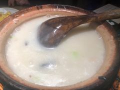 -粤港湾砂锅粥·宵夜(宝龙店)