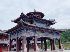 -九鼎铁刹山风景区