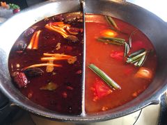 -湊湊火锅·茶憩(新中关购物中心店)