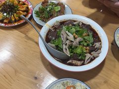 -朱大嘴肥肠血旺(福字街店)