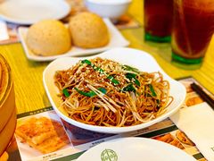 -添好运点心专门店(百老汇店)
