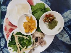 -桥香园云南过桥米线(金马碧鸡店)