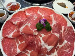 和牛-渝里重庆火锅(航天城店)