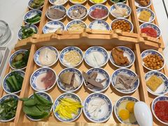 -桥香园过桥米线(国贸店)