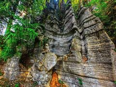 -梭布垭石林景区