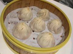 招牌蟹粉小笼包-江南厨子(万象天地店)