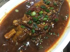 -临街徽菜馆·正宗黄山味
