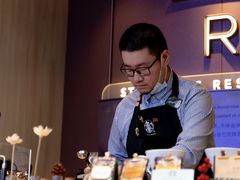 -星巴克臻选(万象前海店)