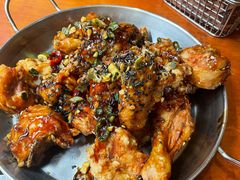 -BHC炸鸡(明洞总店)