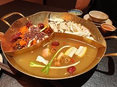 -色響火锅(恒隆广场店)