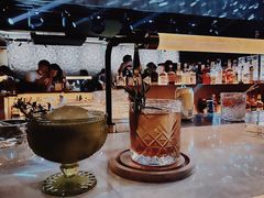 -The ROOF (通盈中心店)