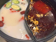 -钢管厂五区小郡肝串串香火锅(梅川路店)