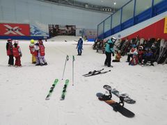-哈尔滨热雪奇迹