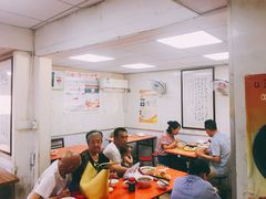 大堂-草桥清真牛肉锅贴扁食店