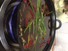 石灰市芋儿鸡-石灰市毛记烧鸡公(解放碑店)