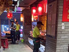 -椒香城门口重庆老火锅(宝安固戍店)