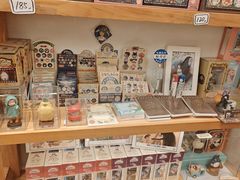 -猫的天空之城概念书店(杭州南宋御街店)