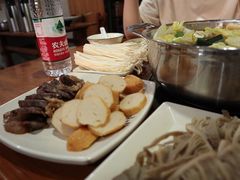 -牛小隆牛肉面馆(四牌楼店)