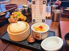 -银米·云南传统过桥米线(双廊黑金冠店)