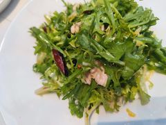 -阿瓦山寨·湘菜现炒·剁椒鱼头王(咸阳总店)