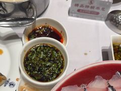 -红鼎豆捞·非遗鲍皇汤火锅(宝丰路店)
