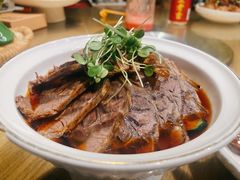 川府牛肉-吴越荣记苏州菜·松鼠桂鱼(月光码头店)