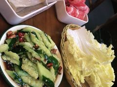 -曹丞相·地锅鸡·地锅鱼(武林店)