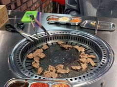 -马路牙子烧烤音乐酒馆(望京店)