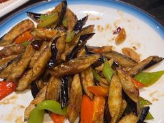 -靠山屯东北农家菜(八龙桥雅苑店)