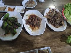-炙热童年·老北京炙子烤肉(南锣鼓巷店)