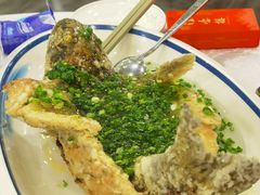 特色葱油飞鱼-岭南海晏楼(滨江东总店)