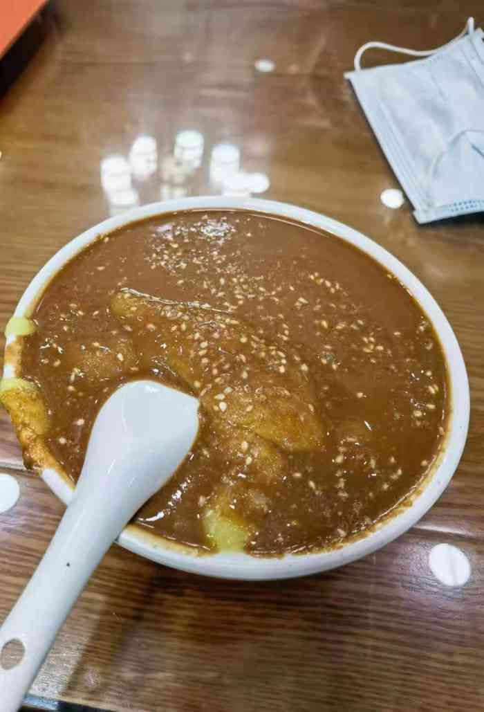 真心觉得不如往西一点的华天小吃味道好面茶很是糊嘴豆汁端上来就是泄