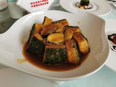 干鲍三层楼豆腐-世博源公馆·本帮融合菜·主题包厢·江景餐厅