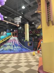 -欧酷世界动力星球(王府井奥莱UP TOWN店)