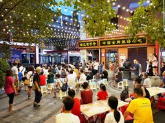 -吉庆街美食广场