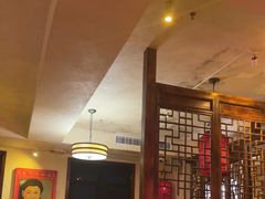 -龙门阵茶屋川菜馆(武康路店)