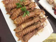 -扒虾小妹儿麻辣海鲜(宏图街店)