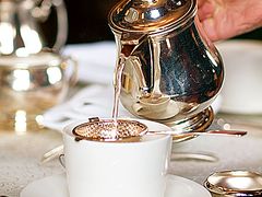 -Salon de Ville浦江汇(上海外滩华尔道夫酒店店)