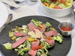 -华凌牛庄西餐厅(乌鲁木齐华凌美爵大饭店)