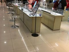 -宝岛眼镜(群光广场店)