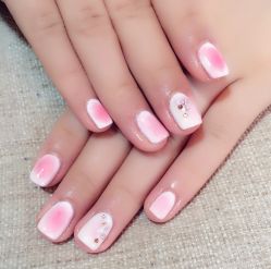 -睫乐园•睫公馆•美睫美甲沙龙